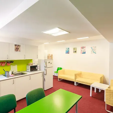 旅馆 Pura Vida Sky Bar &