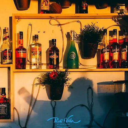 Pura Vida Sky Bar & * 布加勒斯特